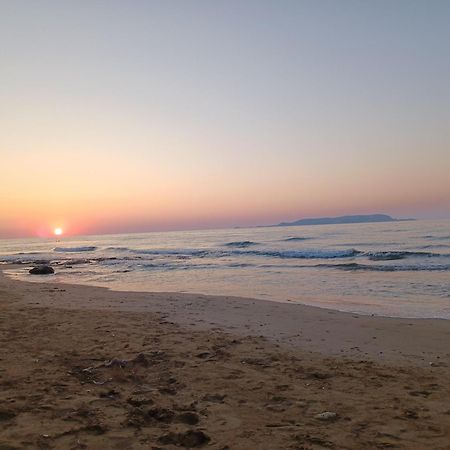 Agrielia Villa Episkopí- Rethimno Dış mekan fotoğraf